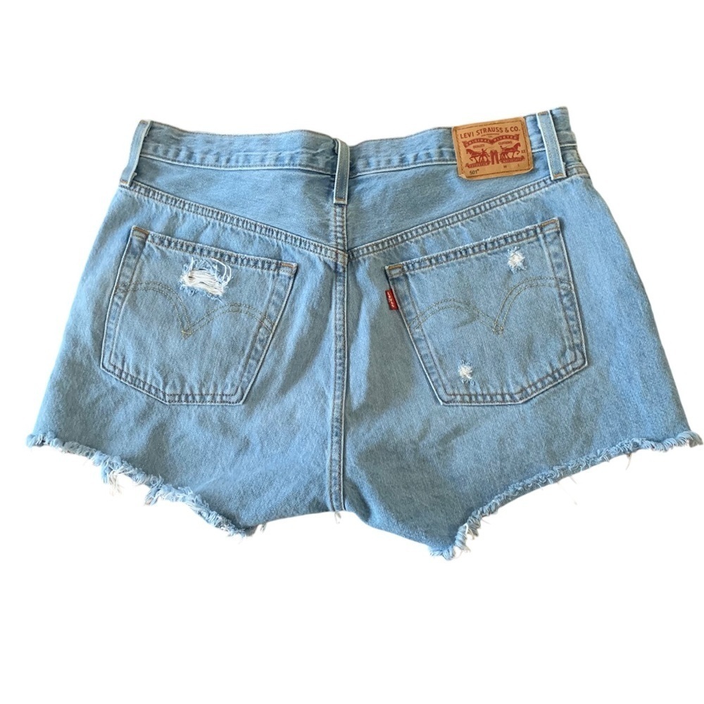 Levi’s 501 Buttonfly High Rise Super Distressed Light Wash Denim Shorts Sz 31 - Picture 2 of 10